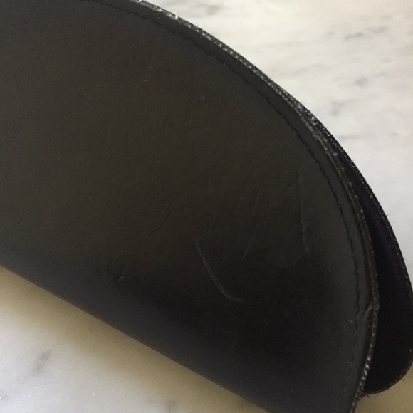 Gucci Leather Sunglasses Case - Picture 3 of 5